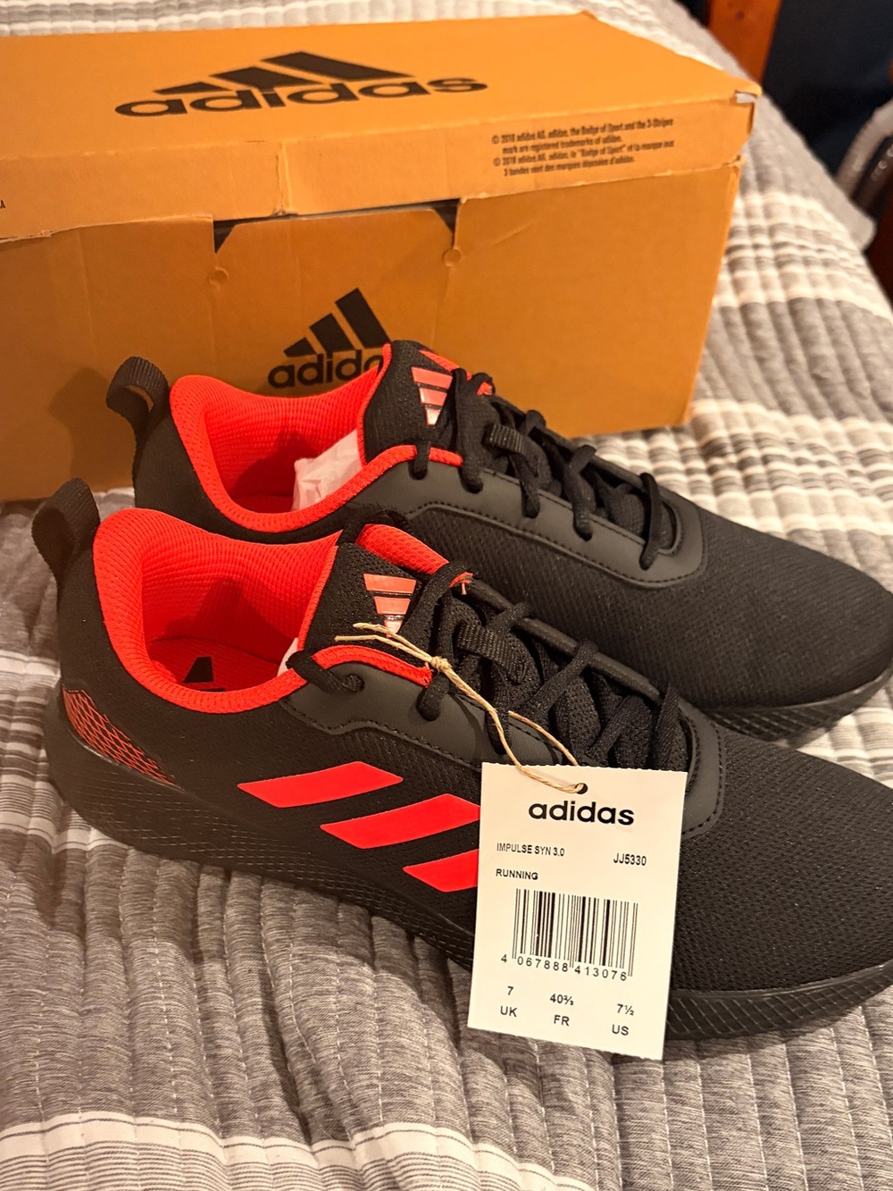 NWT adidas Men’s 6.5 Black and Red Athletic Sneakers